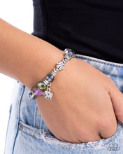 Load image into Gallery viewer, Zoology Degree - Green Bracelet - Paparazzi