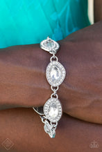 Load image into Gallery viewer, Fiercely 5th Avenue - Complete Trend Blend July 2022