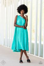 Load image into Gallery viewer, Fiercely 5th Avenue - Complete Trend Blend July 2022