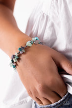 Load image into Gallery viewer, Knotted Kingdom - Green