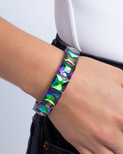 Load image into Gallery viewer, Upscale Funk - Paparazzi Bracelet
