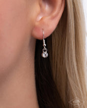 Load image into Gallery viewer, Turtle Tourist - Green Necklace - Paparazzi
