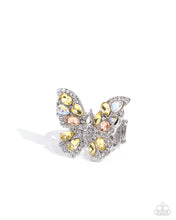 Load image into Gallery viewer, Complete Look - Butterfly Yellow Set - Paparazzi
