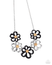 Load image into Gallery viewer, Beau Bouquet - Black
