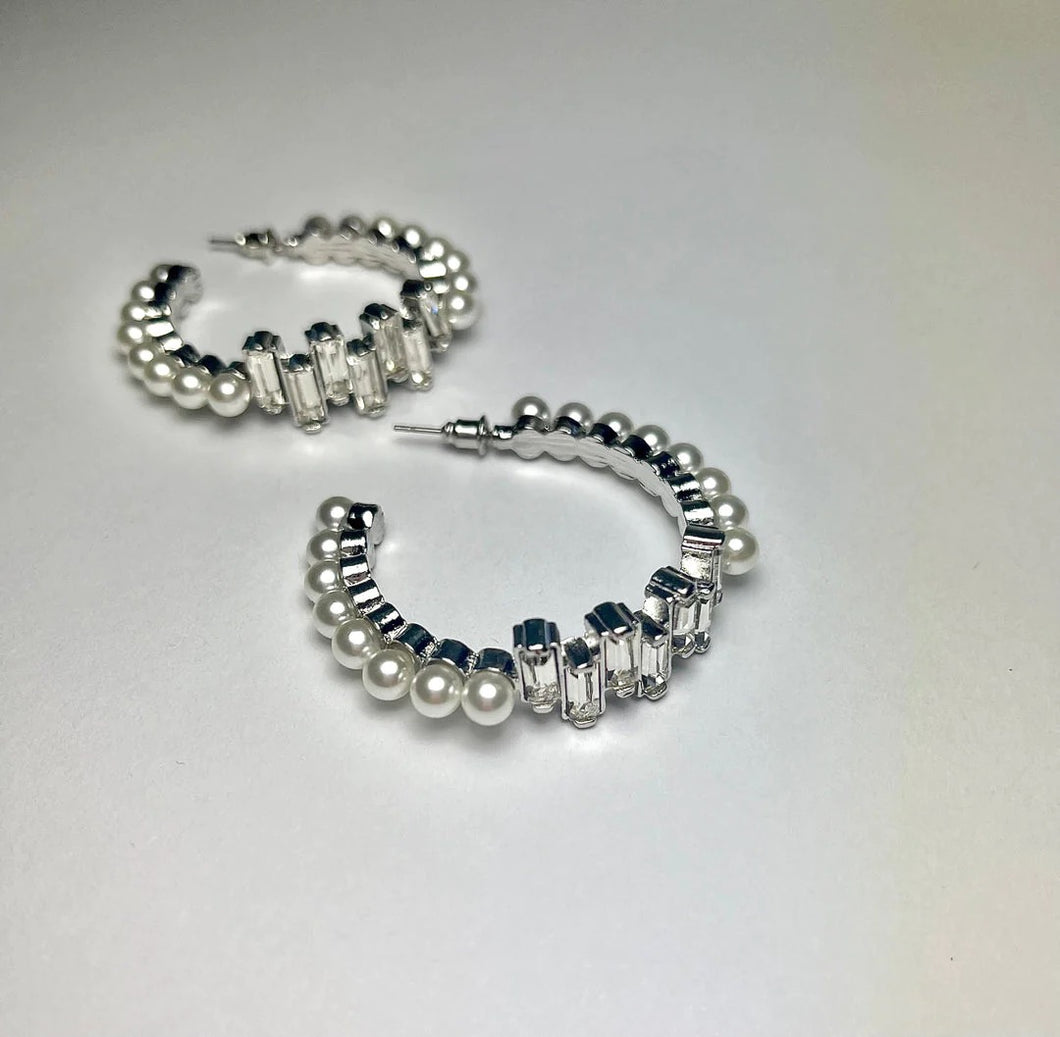 Modest Maven - White