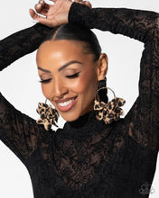 Load image into Gallery viewer, Charming Cheetah - gold - Paparazzi earrings
