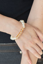 Load image into Gallery viewer, Traffic-Stopping Sparkle - Gold
