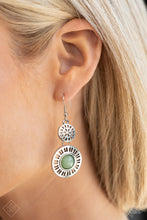 Load image into Gallery viewer, Glimpses of Malibu - Set - March 2022 Fashion Fix
