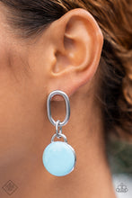 Load image into Gallery viewer, Glimpses of Malibu - Fashion Fix May 2022
